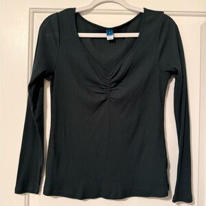 Old Navy Dark Green Ribbed Long-Sleeve V-Neck Top